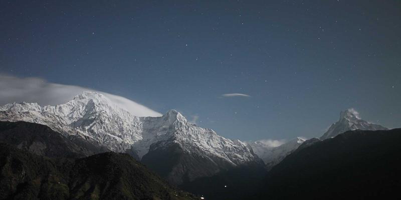 实战解析：如何利用XYXY1对在线社区与互动社区进行舆情分析与危机预警
