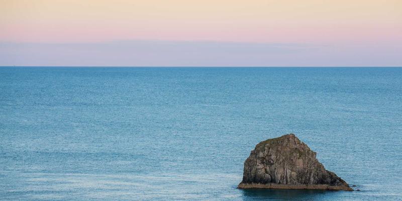 构建高并发在线社区：XYXY1游戏系统架构设计最佳实践指南